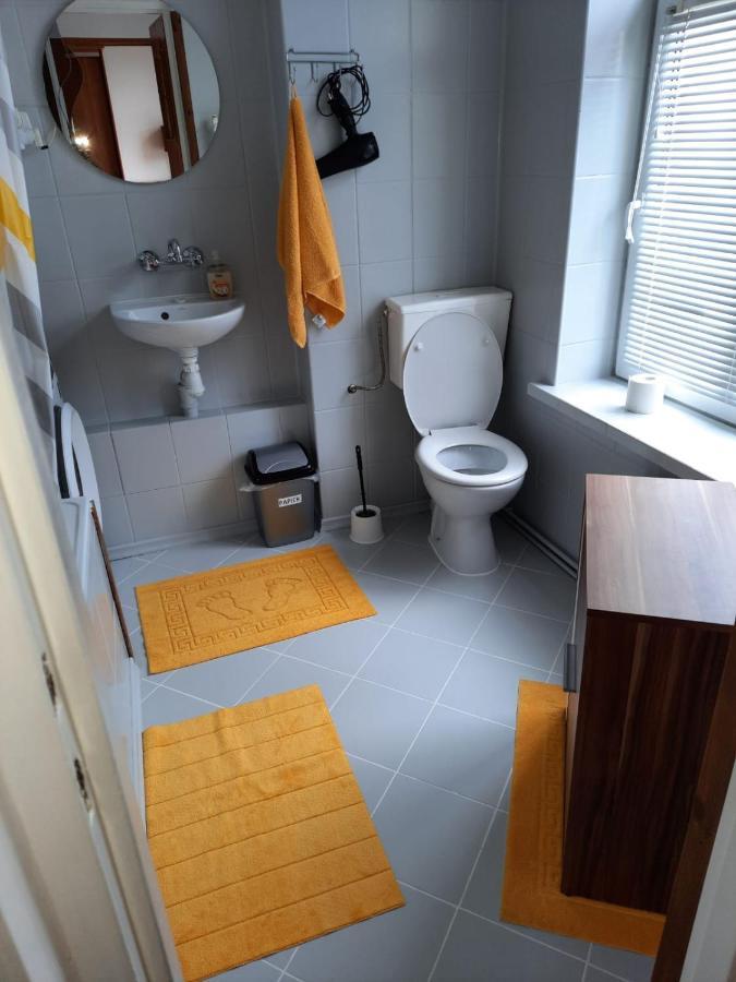 Mieszkanie W Centrum Gizycka Na Doby Lötzen Exterior foto