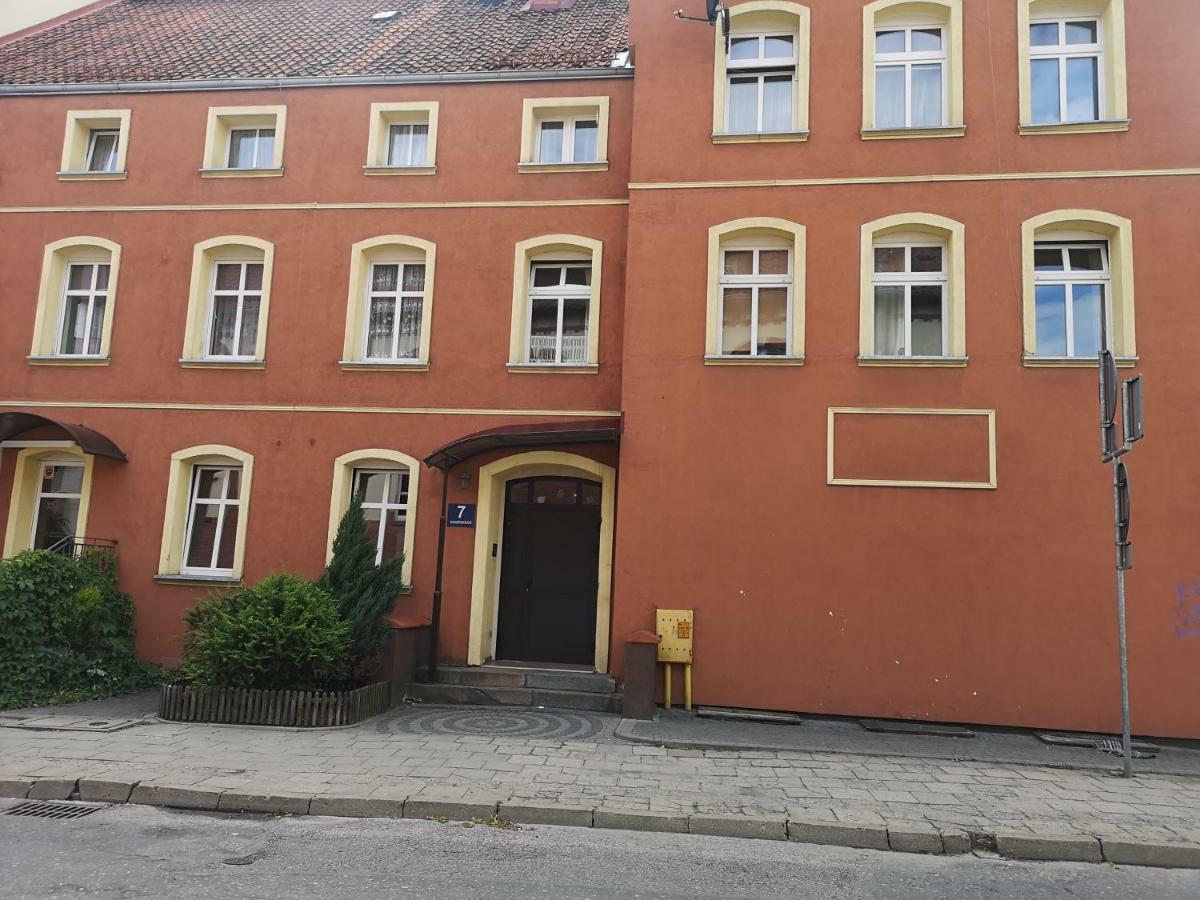 Mieszkanie W Centrum Gizycka Na Doby Lötzen Exterior foto
